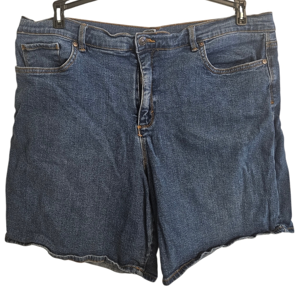 Gloria Vanderbilt All Around Slimming Blue Denim Shorts Sz 16